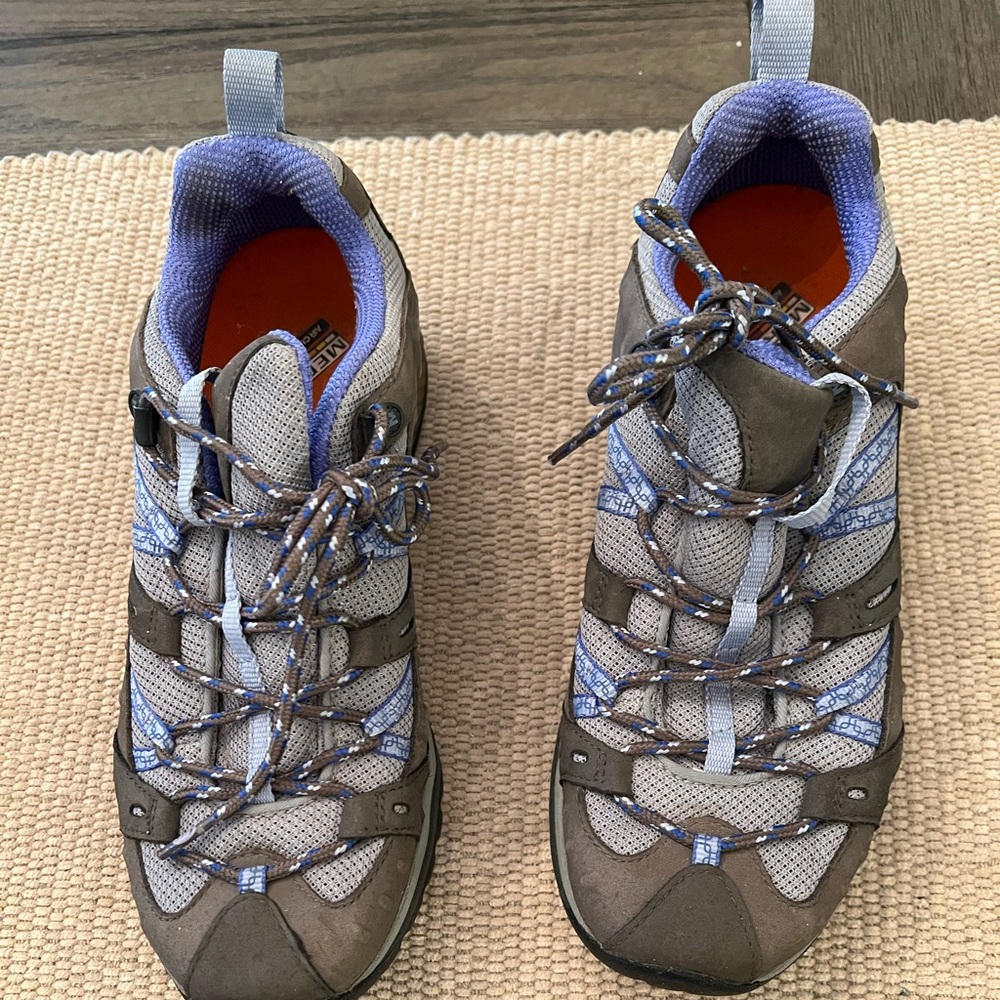 Merrill women’s Gray and Blue Hiking Shoes